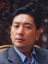 谢刚演员资料,影视界多面手，才华横溢的演员风采